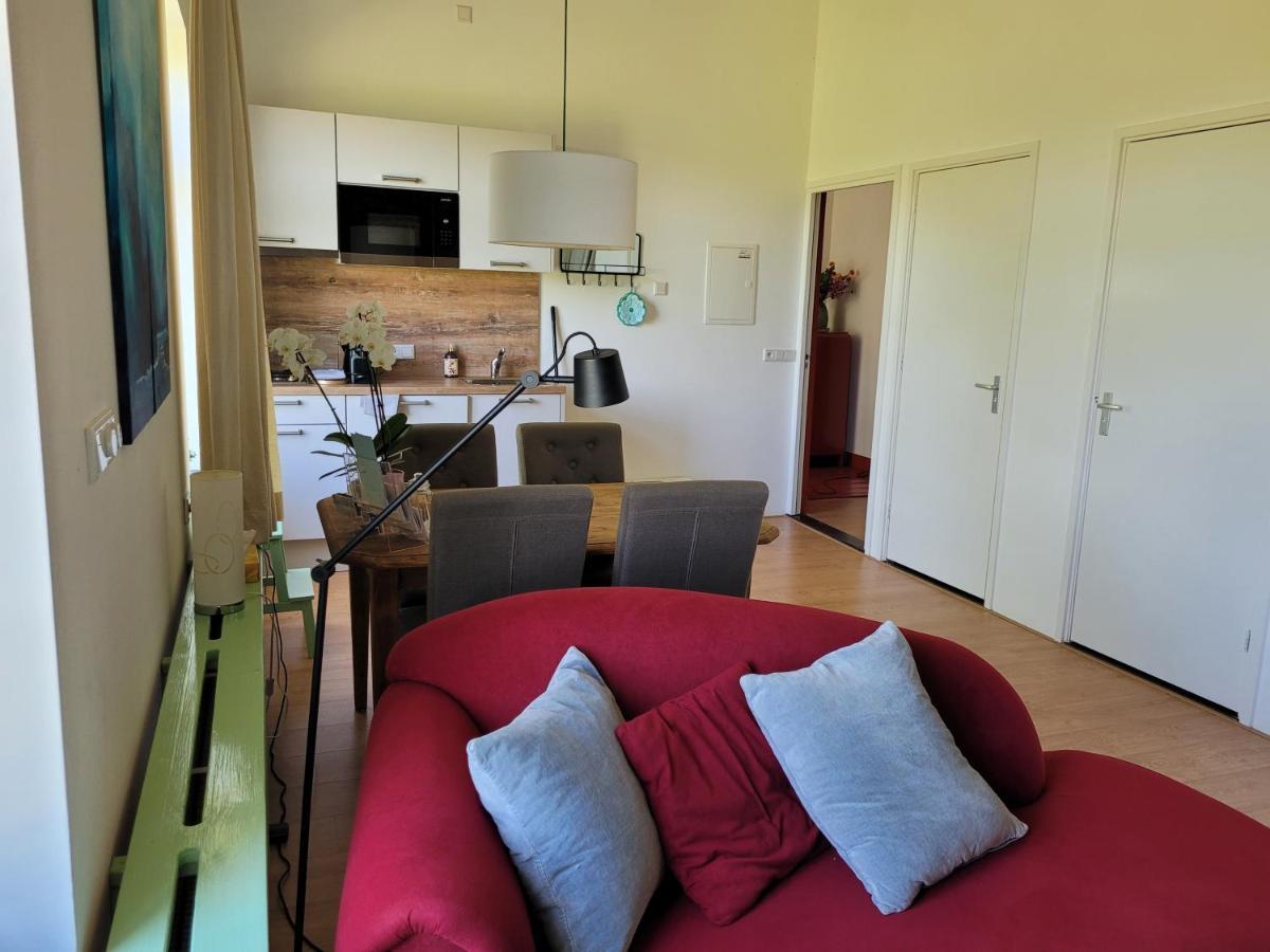 Mille Fleurs - apartments Fourons Extérieur photo